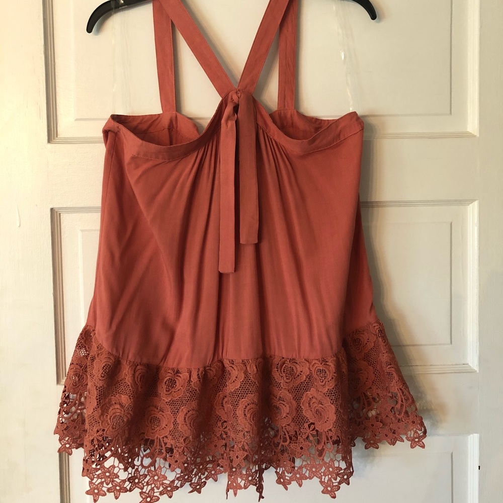 Cute Summer Top - Bare Shoulder Lace Trimmed Halter